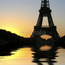 Naklejki Tour Eiffel et coucher de soleil
