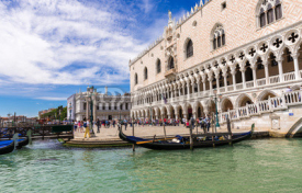 Fototapety Piazza San Marco, Doge's Palace in Venice, Italy