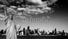 Fototapety  new york city cityscape over hudson river