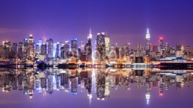 Naklejki Manhattan Skyline with Reflections