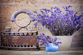Fototapety Dry lavender and rustic (rusty) iron - vintage style