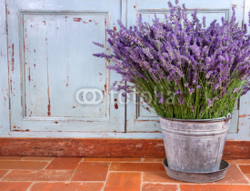 Naklejki Bouquet of lavender in a rustic setting
