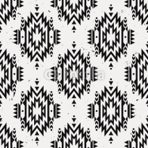 Fototapety Vector grunge monochrome seamless decorative ethnic pattern. American indian motifs. Background with aztec tribal ornament.