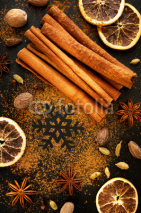 Fototapety Christmas spices:  star anise, cinnamon and cardamom