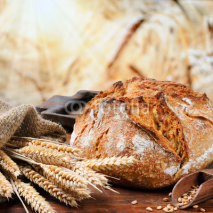 Obrazy i plakaty Freshly baked traditional bread