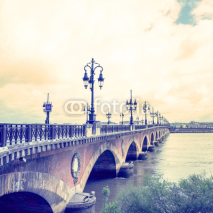 Naklejki Old stony bridge in Bordeaux