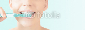 Fototapety Bocca donna con spazzolino