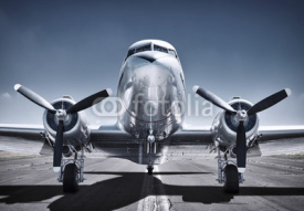 Fototapety airplane on a runway