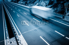 Fototapety motion trucks on the freeway