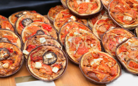 Fototapety Mini pizzas