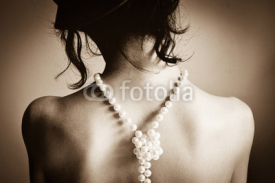 Naklejki Woman with pearls