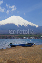 Obrazy i plakaty Mt.Fuji at Lake Yamanaka, Japan