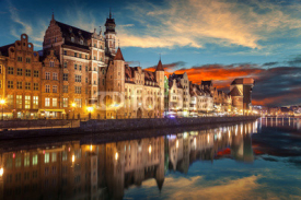 Obrazy i plakaty The riverside with the characteristic Crane of Gdansk, Poland.