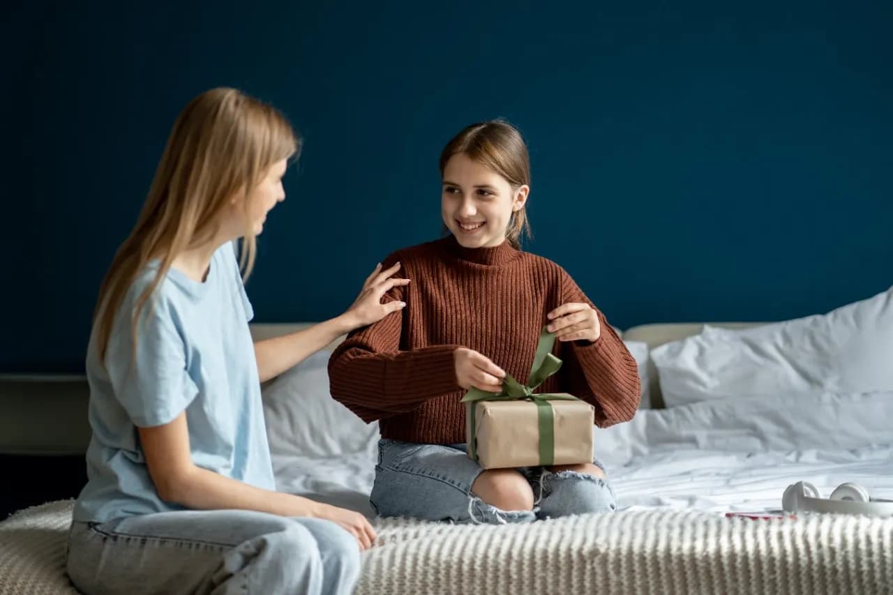 Najlepsze pomysły na prezent dla 12-latki, które ją zachwycą