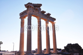 Naklejki Side yakınlarındaki Apollo tapınağı
