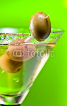 Fototapety martini with green olives