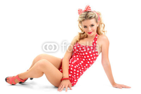Beautiful girl with pretty smile in pinup style, isolated