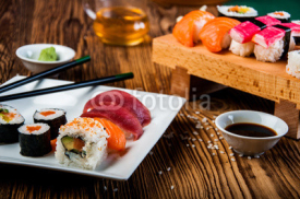 Fototapety Japanese tasty sushi set