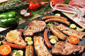 Fototapety barbecue porc merguez et saucisses 3
