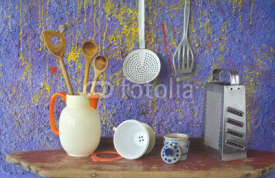 Fototapety Vintage kitchen utensils, spatulas,skimmer, china bone coffee fi