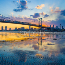 Naklejki Panorama of Philadelphia skyline, Ben Franklin Bridge and Penn's