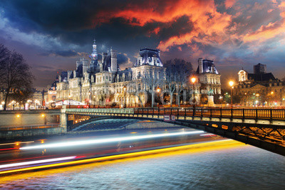 Paris city hall at night - Hotel de Ville