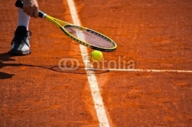Fototapety Terrain de tennis, raquette et balle jaune