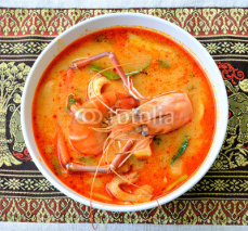 Fototapety Tom Yum Goong - Thai hot and spicy soup seafood with shrimp - Th