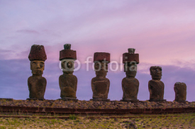 Fototapety Moais  in Easter Island Chile