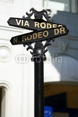Rodeo Drive Sign