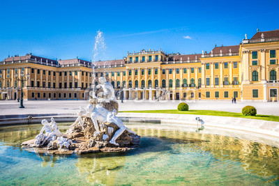 Neptunbrunnen vor Schloß Schönbrunn, Wien