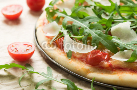 Fototapety Pizza with arugula