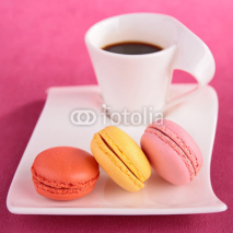Obrazy i plakaty macaroon and coffee cup