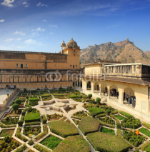 Naklejki garden in amber fort - Jaipur