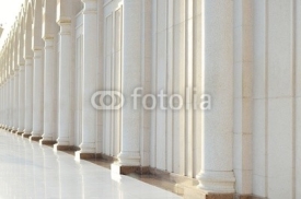 Naklejki Row of pillars
