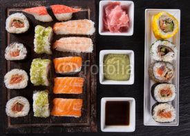 Fototapety Japanese seafood sushi set