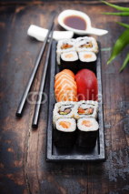 Fototapety sushi with chopsticks