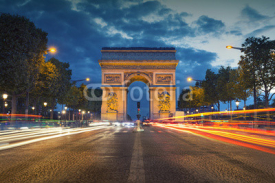 Naklejki Arc de Triomphe. Image of the iconic Arc de Triomphe in Paris city during twilight blue hour.