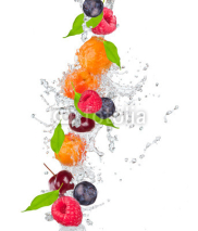 Naklejki Fresh fruit in water splash