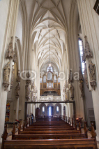 Fototapety Vienna - Choir and nave in gothic church Maria am Gestade
