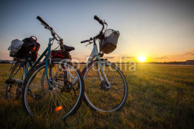 Naklejki Fahrräder im Sonnenuntergang