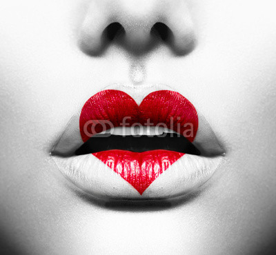 Beauty Sexy Lips with Heart Shape paint