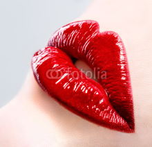Obrazy i plakaty Beautiful female with red shiny lips close up