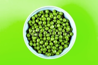 green peas in the bowl