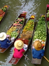 Fototapety floating market in bangkok