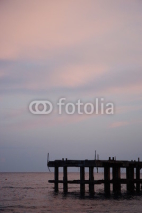 Fototapety Закат на море. Пирс