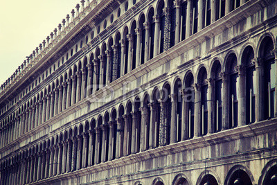 Fassade am Markusplatz in Venedig
