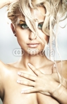 Naklejki Portrait of stunning blonde beauty