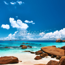 Fototapety Beautiful beach at Seychelles