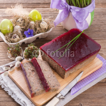 Naklejki purifies pie with mushrooms and wild cranberries